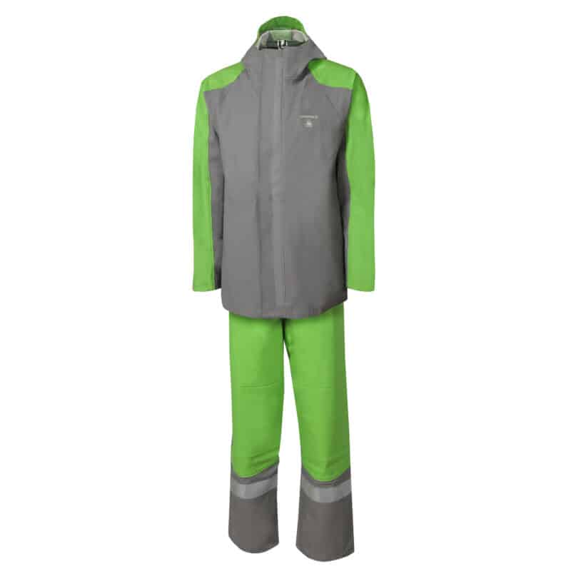 Pioneer V3242540-XL Heavy-Duty PVC Bib Fishing Pants - Marine/Fish Oil  Resistant, Green, XL : : Clothing, Shoes & Accessories